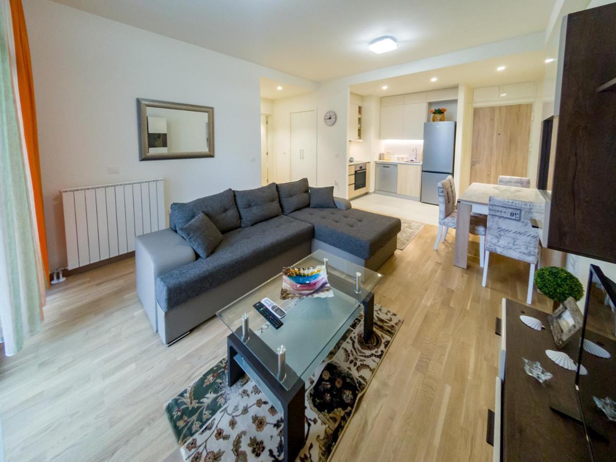 Apartment Rebecca Belgrad Exterior foto